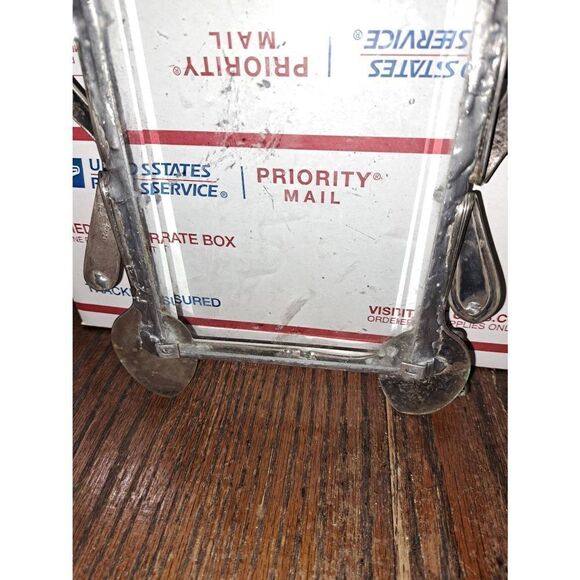 Older Silver Plated Silverware Beveled Glass Picture Frame 4"x6" - Picture 8 of 8